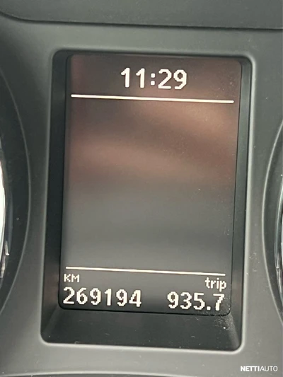 Skoda Superb 2010, kuva 5/15
