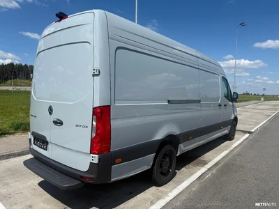 Mercedes-Benz Sprinter 2026, photo 7/24