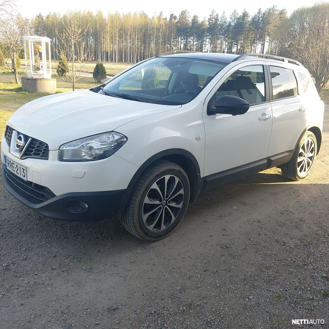 Nissan Qashqai 2013, photo 6/10