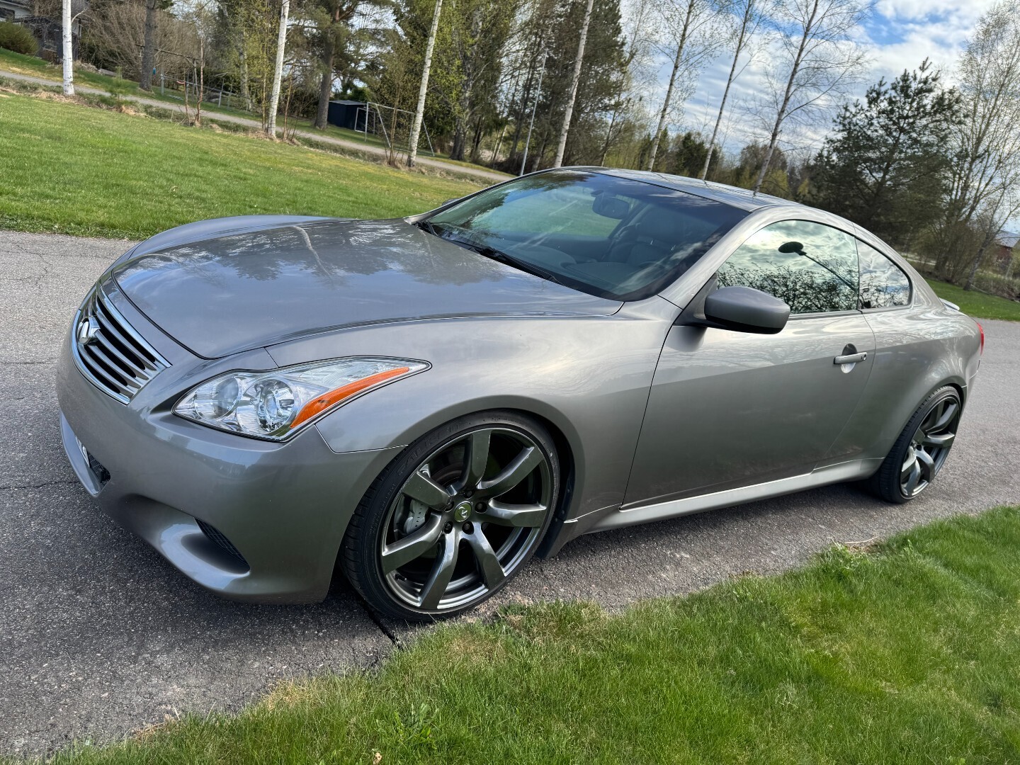 Infiniti G37