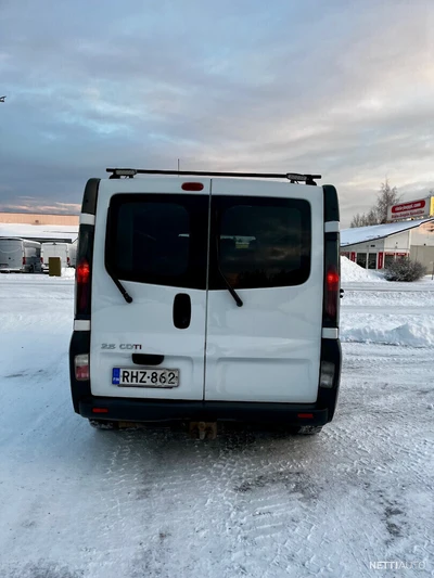 Renault Trafic 2005, photo 6/14