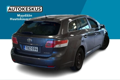 Toyota Avensis 2010, kuva 6/15
