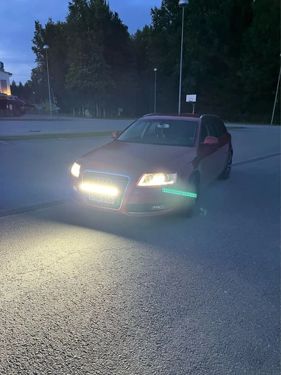 Audi A6 Avant 2,0 TFSI multitronic 100V 2009, kuva 4/6
