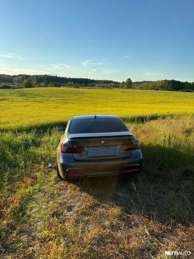 BMW 330 2012, kuva 5/10