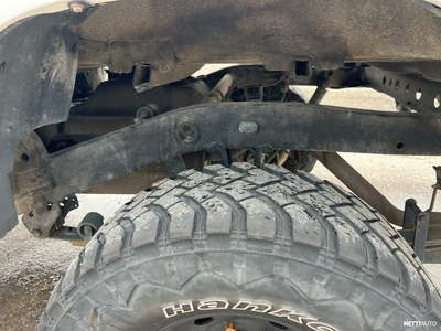 Toyota Hilux 1990, kuva 3/11