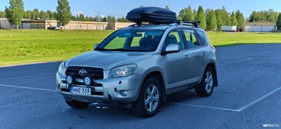 Toyota RAV4 2,2 D-4D 136 Clean Power 4WD 2007, kuva 1/10