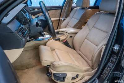 BMW 525 E61 Touring 2008, kuva 7/21