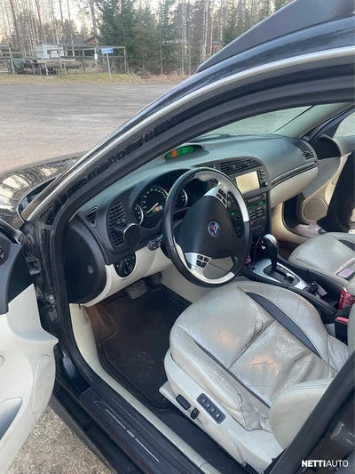 Saab 9-3 2006, kuva 2/3