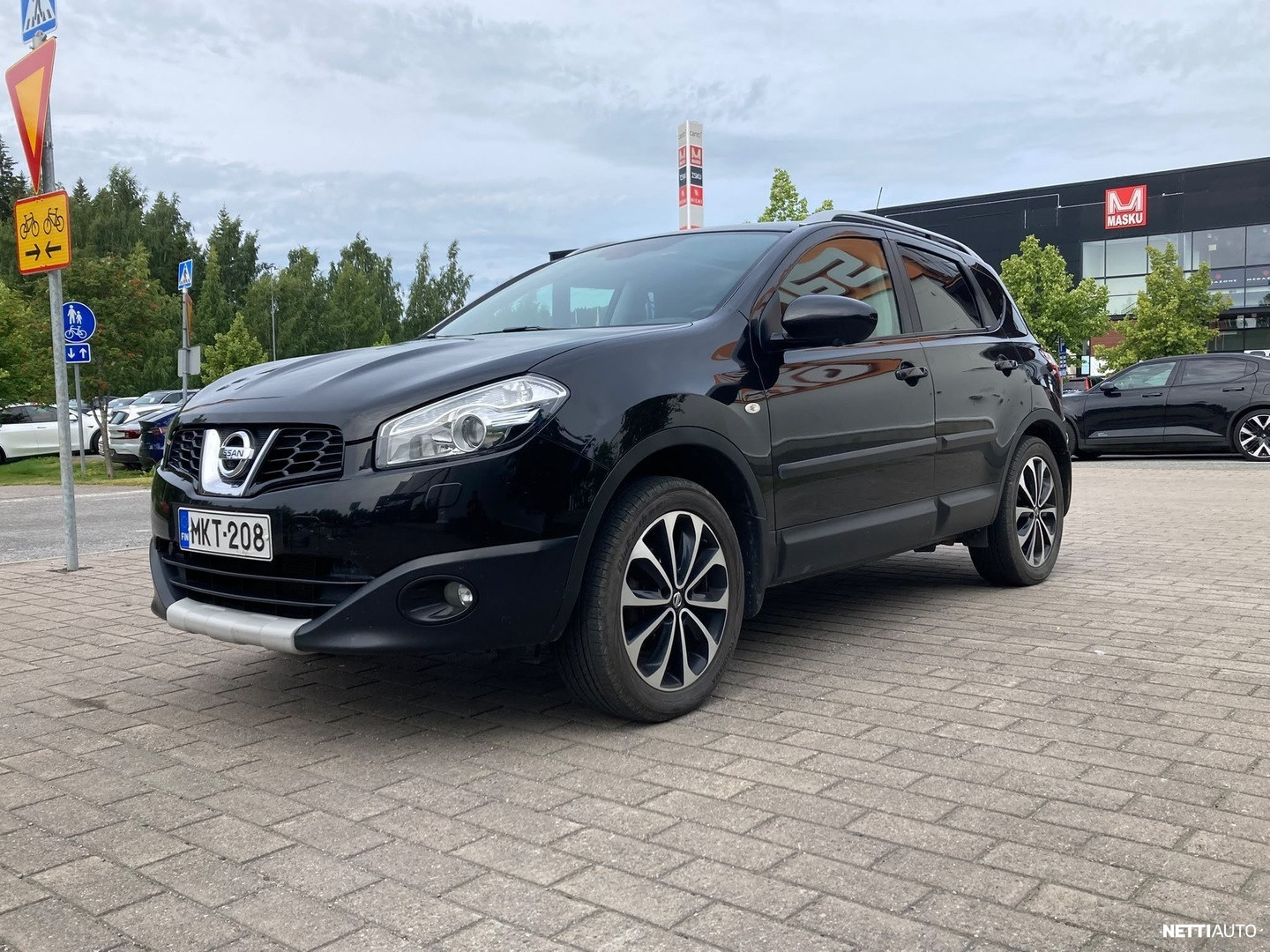 Nissan Qashqai 2012, photo 2/9