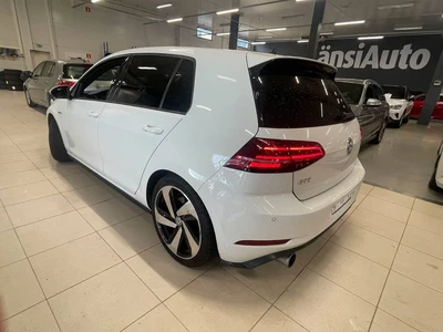 Volkswagen Golf 2017, kuva 6/8