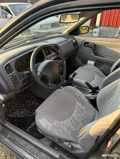 Nissan Primera 1999, photo 6/6