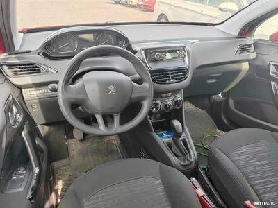 Peugeot 208 2017, kuva 7/7