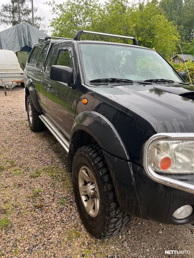 Nissan King Cab 2002, photo 4/9