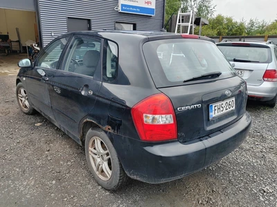 Kia Cerato Ajoaikaa 3/2027 asti 2005, photo 3/6