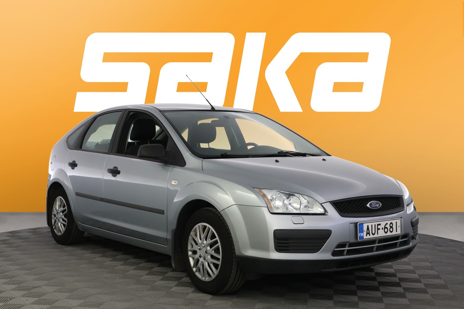 Ford Focus ** Myydään Huutokaupat.com!