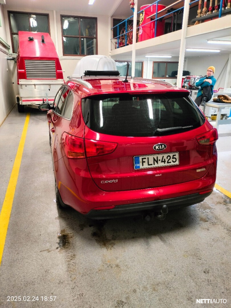 Kia Ceed 2014, photo 6/10