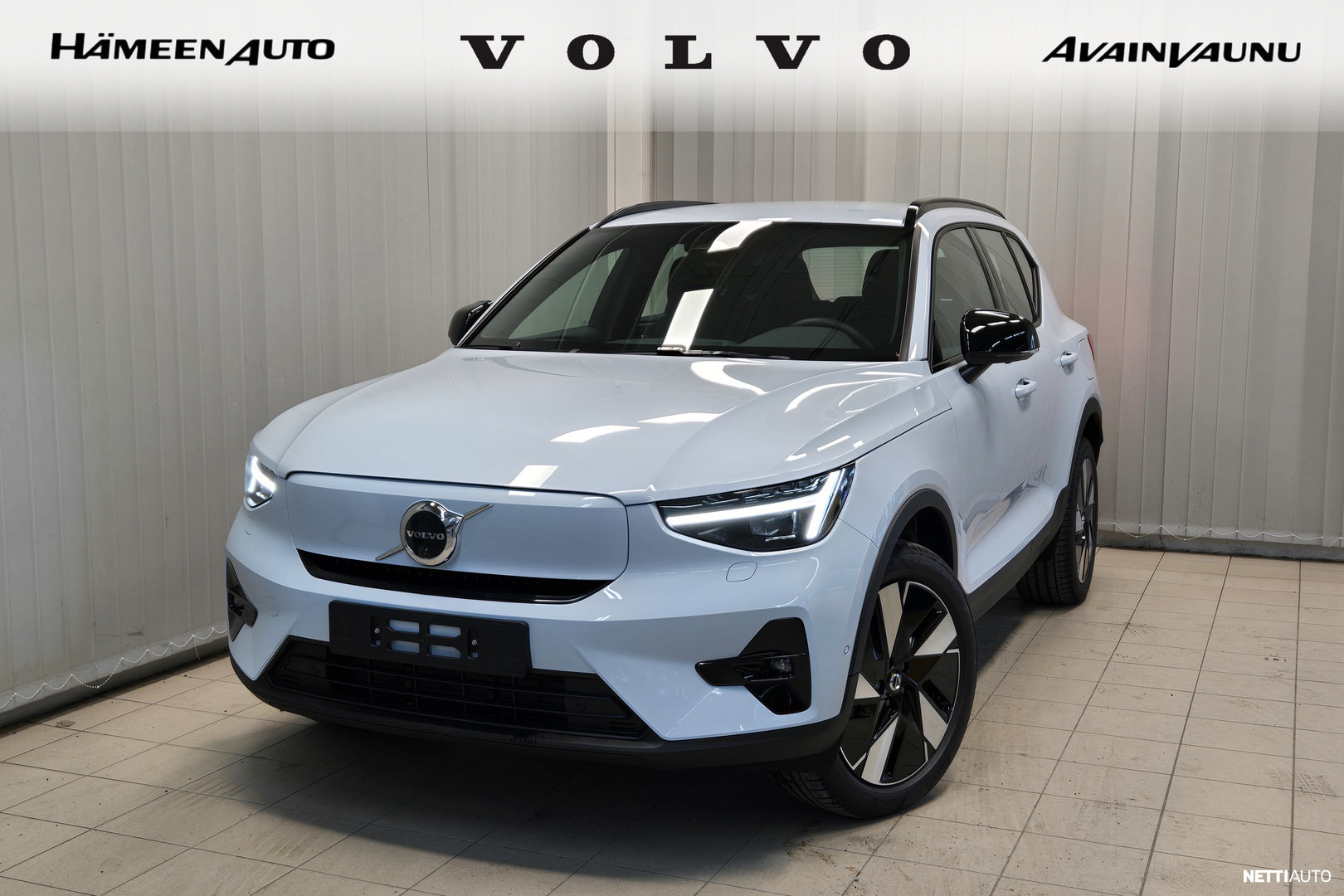Volvo EX40