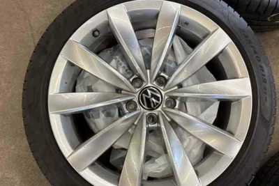 Volkswagen Arteon 2023, photo 8/8