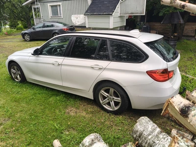 BMW 320 2015, photo 6/15