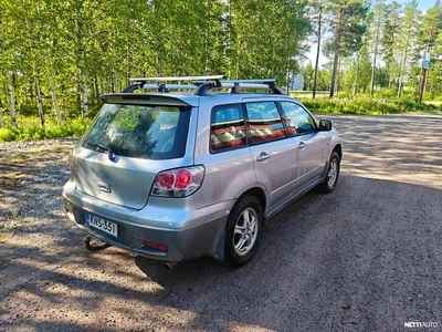 Mitsubishi Outlander 2003, kuva 3/9