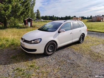Volkswagen Golf 2011, kuva 2/5