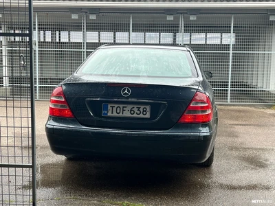 Mercedes-Benz E 240 240 2003, kuva 4/11