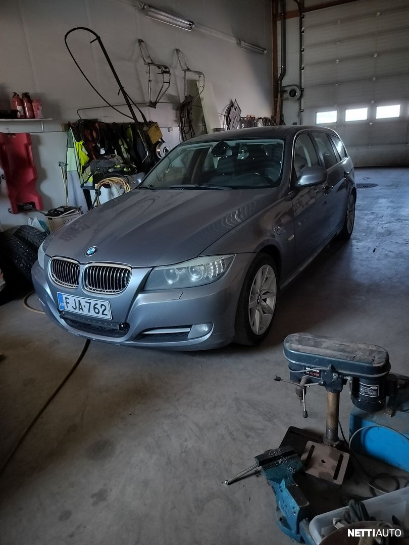 BMW 335