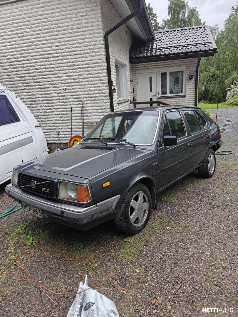 Volvo 345