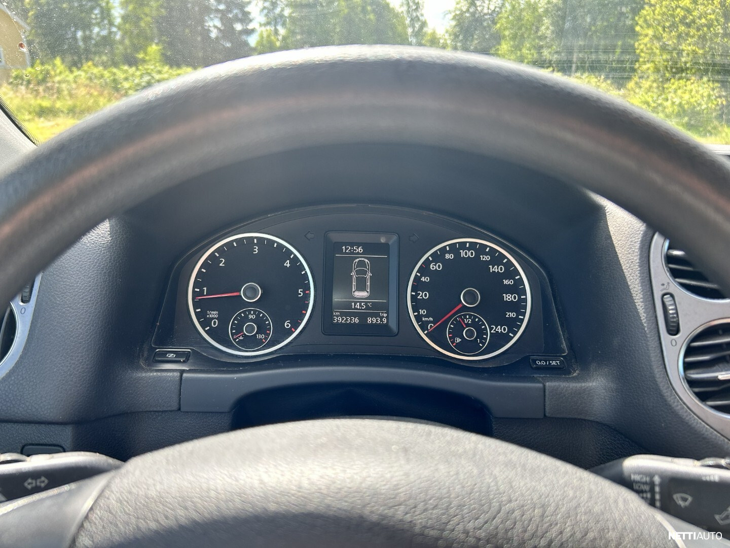 Volkswagen Tiguan 2010, photo 5/11
