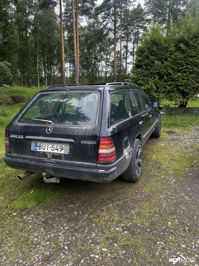Mercedes-Benz 300 1989, photo 3/5