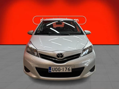 Toyota Yaris 2012, photo 3/33
