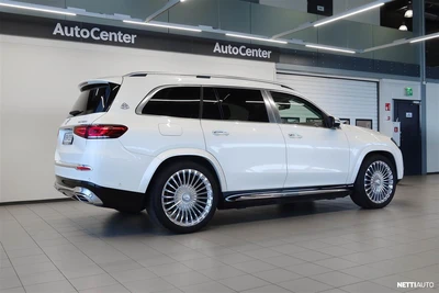 Mercedes-Benz GLS Maybach 600 2022, photo 5/19