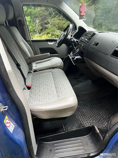 Volkswagen Transporter 2012, photo 6/8