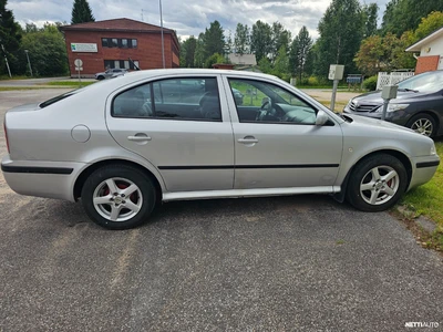Skoda Octavia 2005, photo 4/9