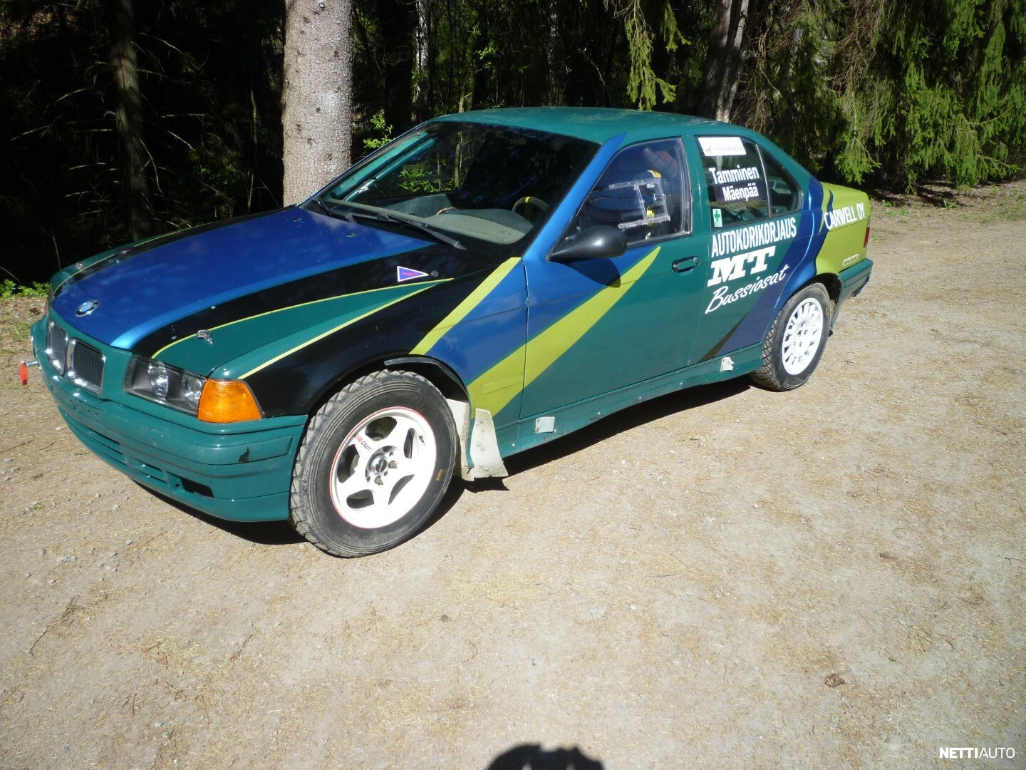 BMW 325