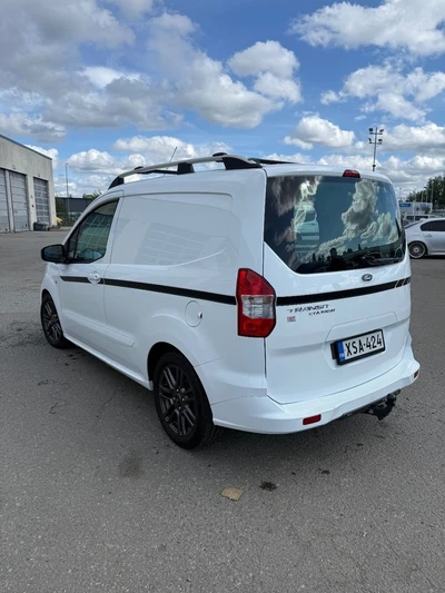 Ford Transit Courier 2019, kuva 6/15