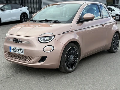 Fiat 500E La Prima 3+1 118hv 42kWh 2021, photo 3/13