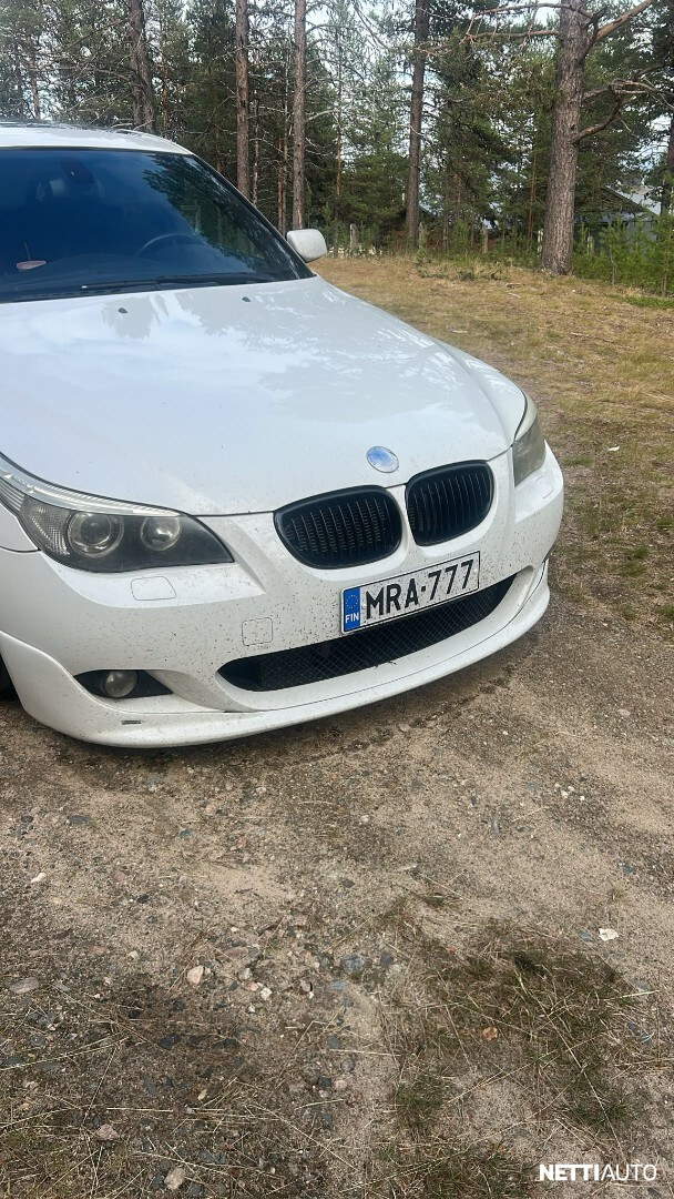 BMW 525