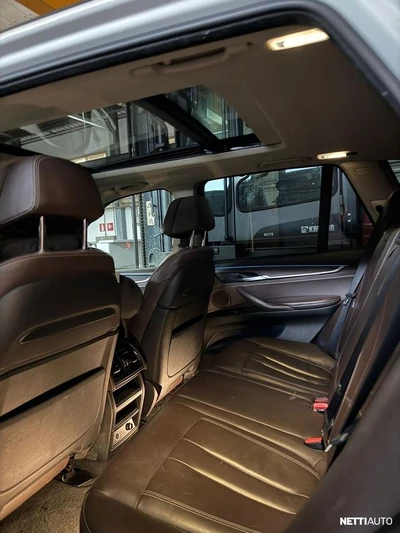 BMW X5 F15 xDrive40d A 2015, kuva 3/9