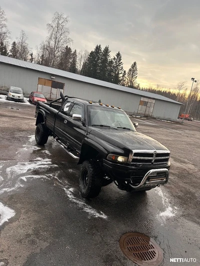 Dodge Ram 2500 1996, kuva 4/7