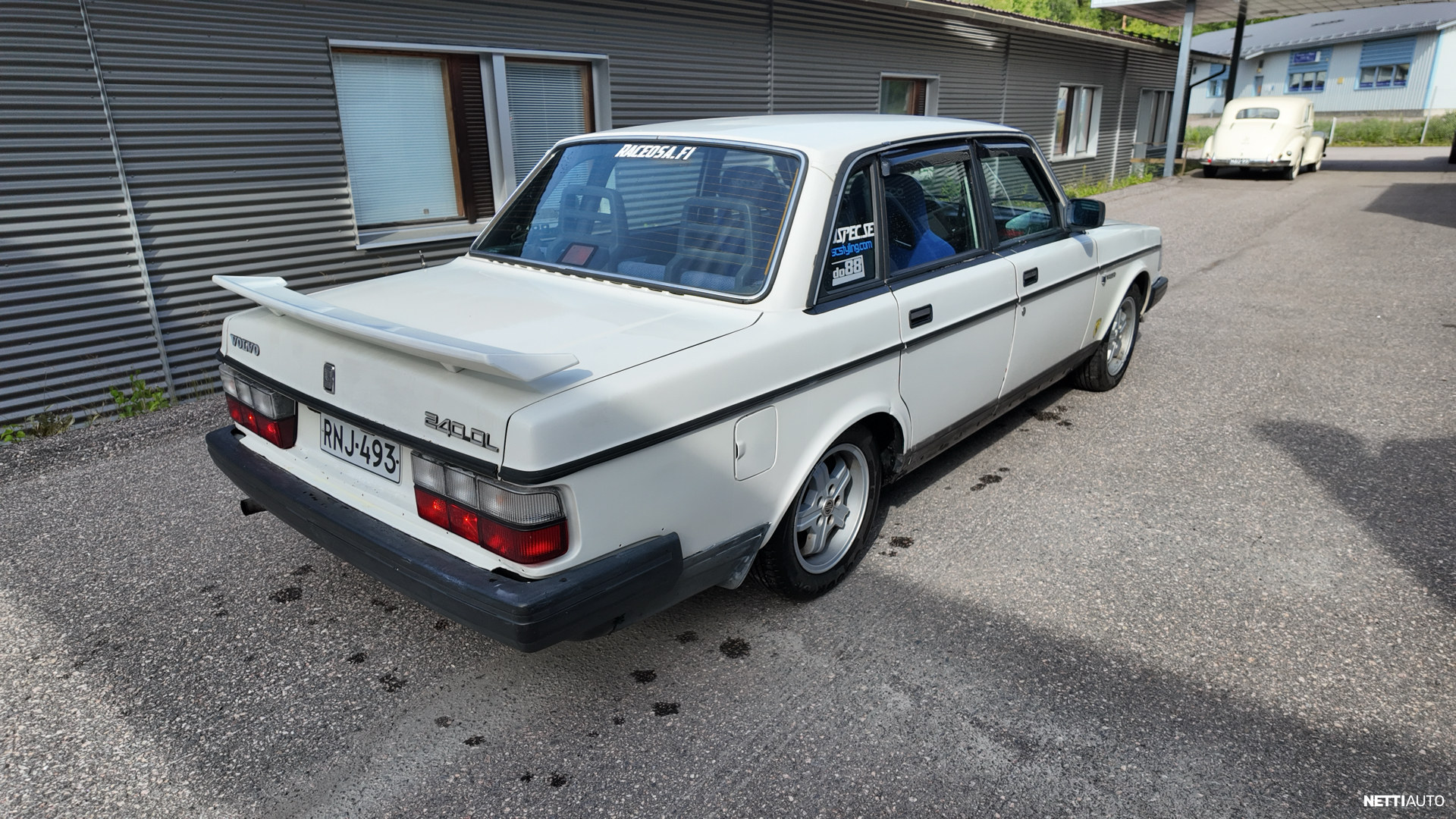 Volvo 240