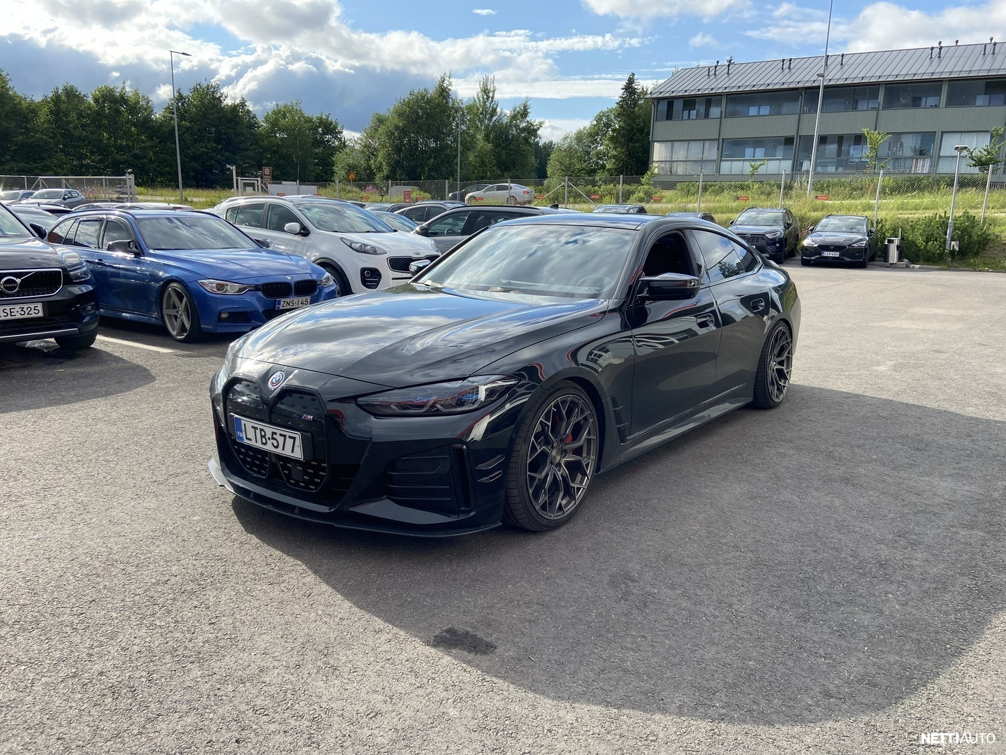 BMW i4 M50