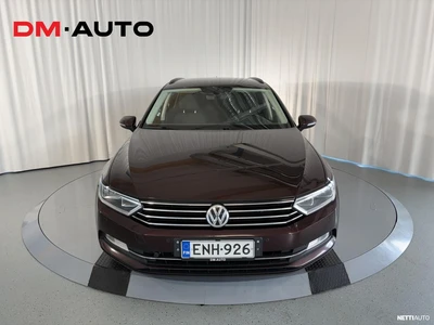 Volkswagen Passat 2015, kuva 2/10