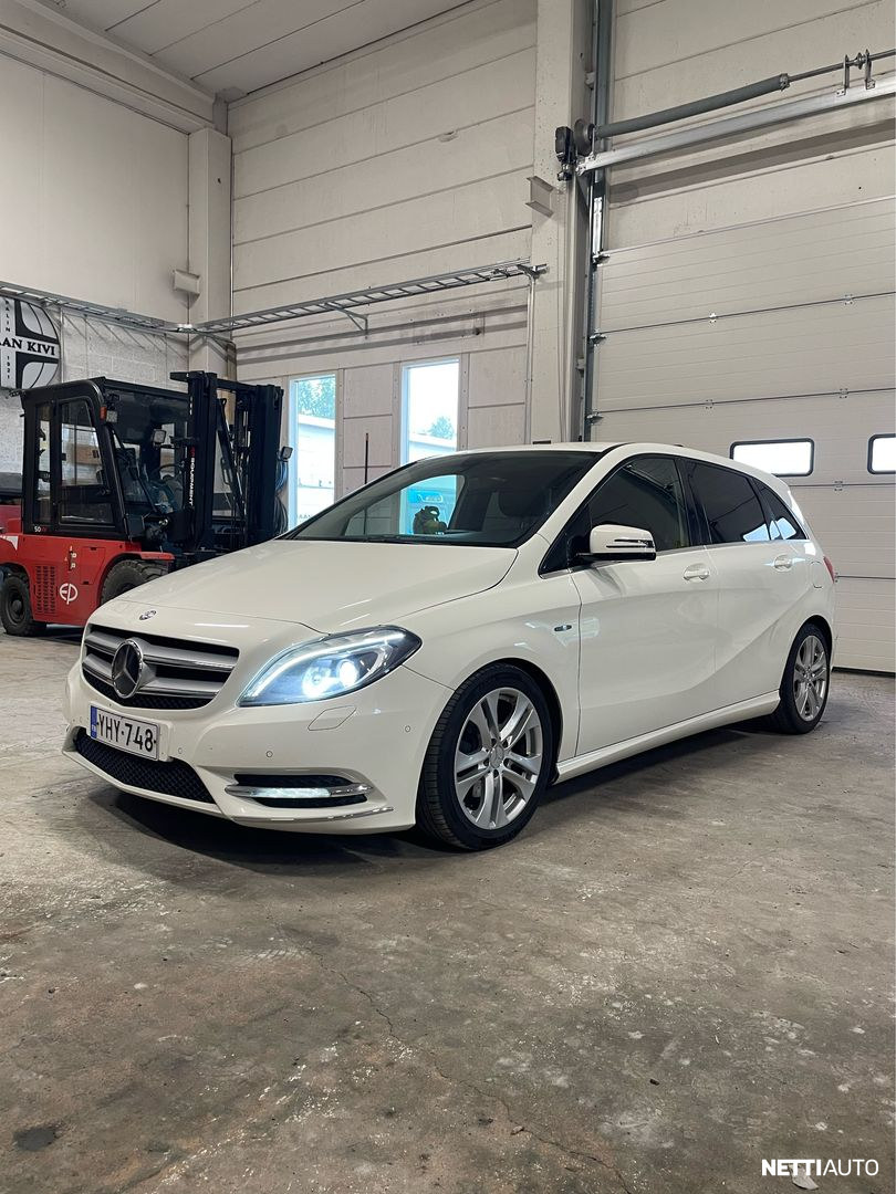 Mercedes-Benz B