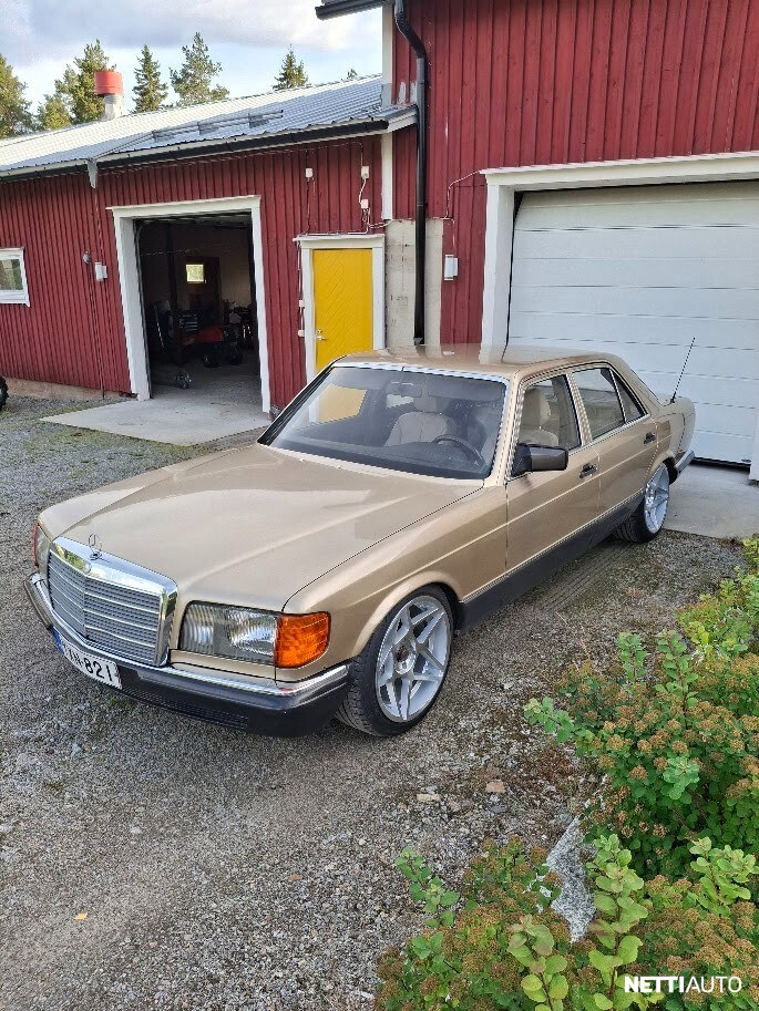 Mercedes-Benz S