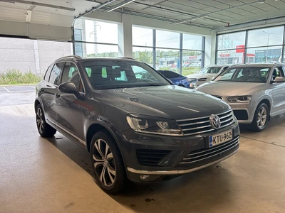 Volkswagen Touareg 2015, photo 2/7