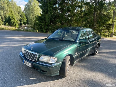 Mercedes-Benz C 200 Elegance 1999, kuva 1/8