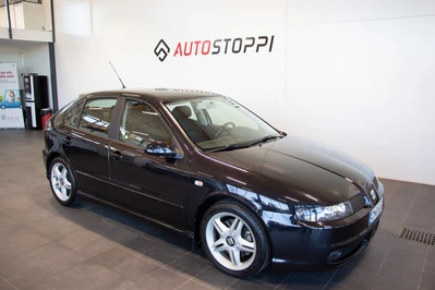 Seat Leon 4D LEON HATCHBACK 1.8T-1M/251 2004, kuva 1/10