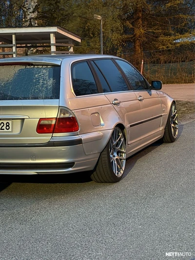 BMW 330 2000, kuva 5/9