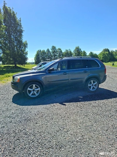 Volvo XC90 D5 EXE N A 2004, photo 3/4